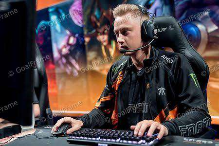 Fnatic_002